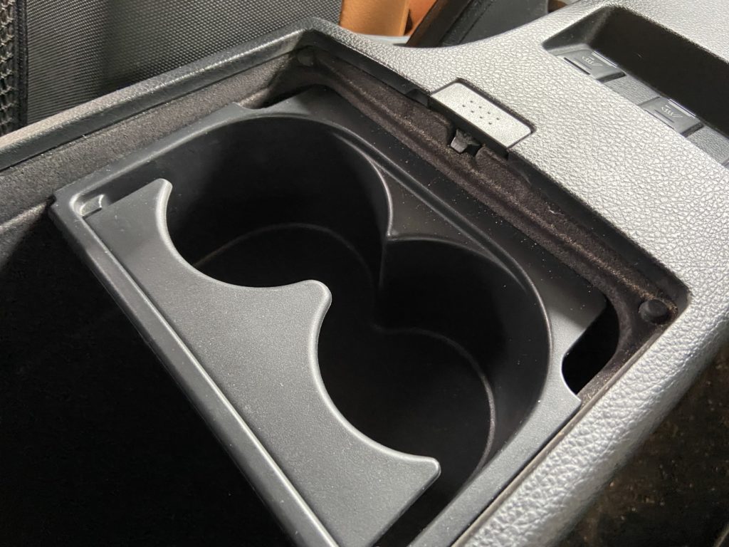 日産　フェアレディZ　ルームクリーニング施工事例のご紹介