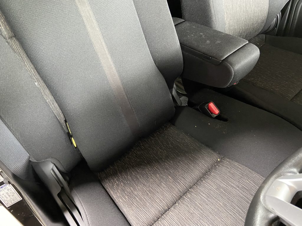 スズキ スペーシアカスタム ルームクリーニング施工事例のご紹介