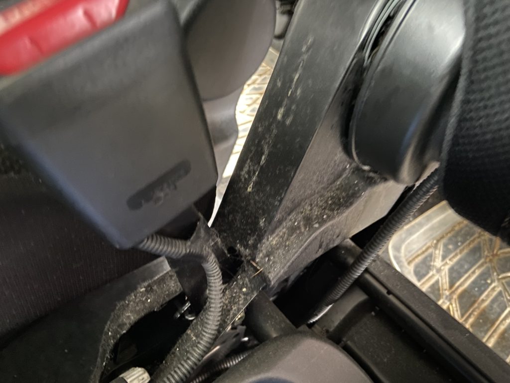 スズキ スペーシアカスタム ルームクリーニング施工事例のご紹介