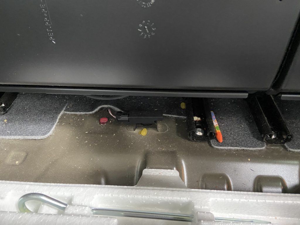 スズキ スペーシアカスタム ルームクリーニング施工事例のご紹介