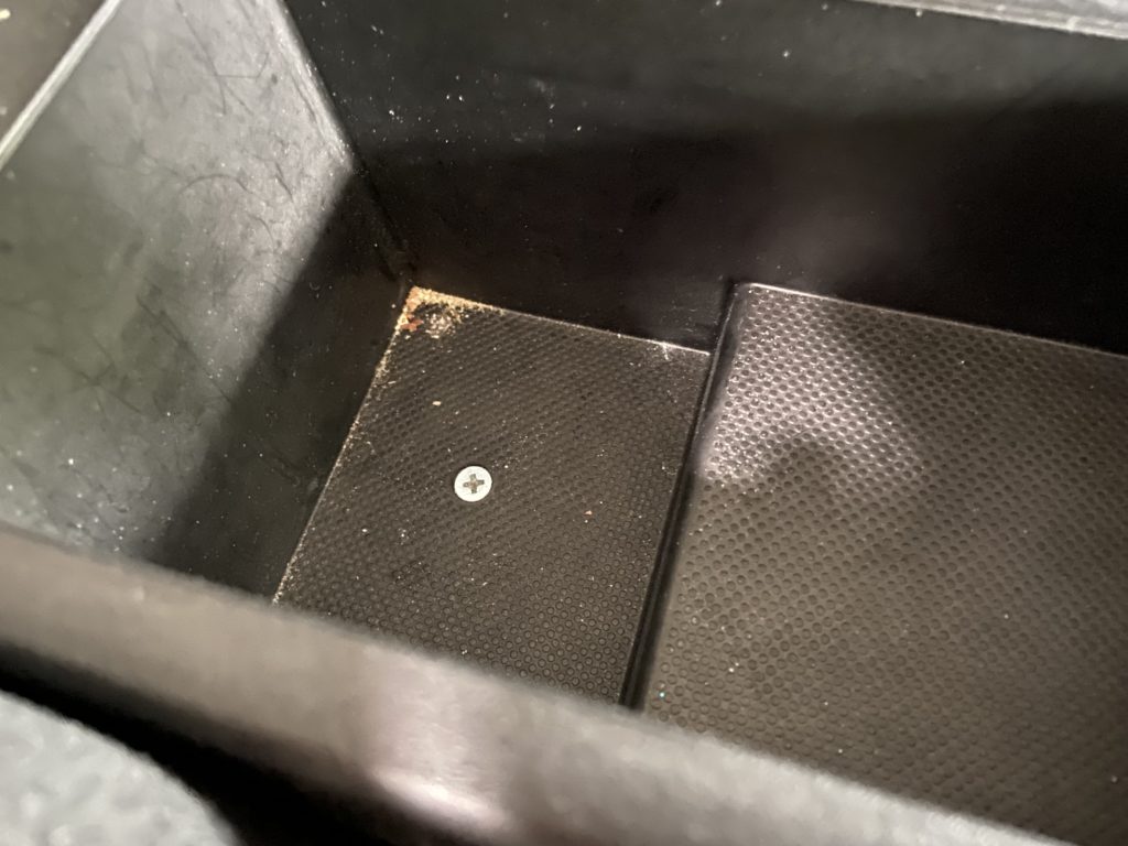 スズキ スペーシアカスタム ルームクリーニング施工事例のご紹介