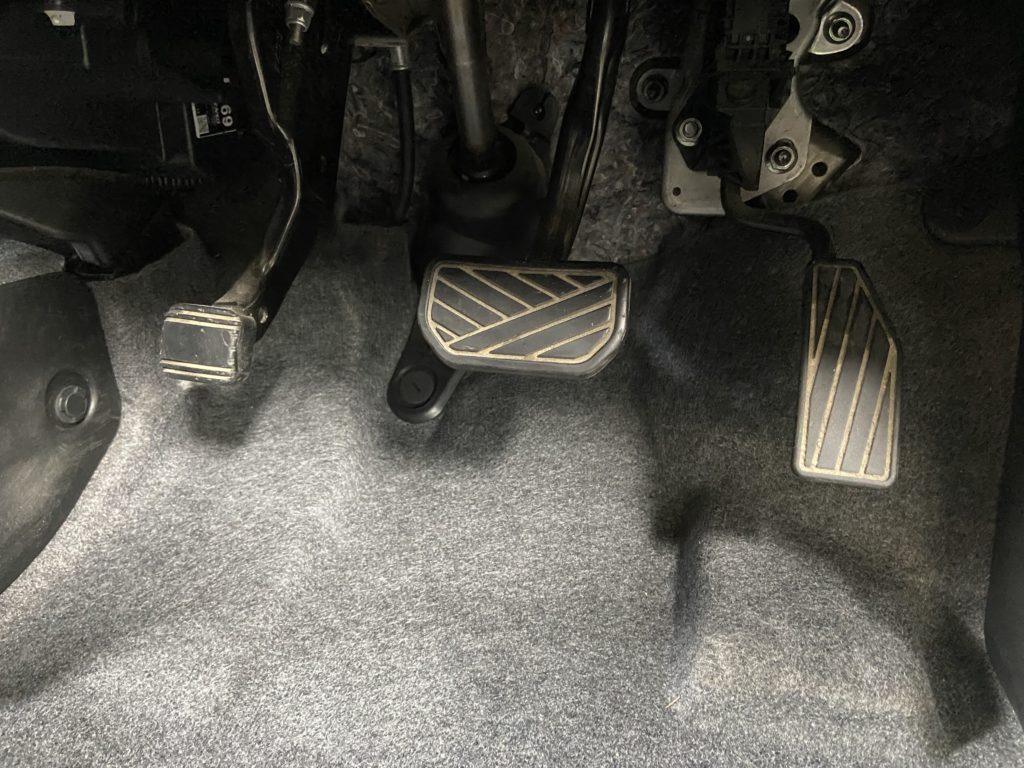 スズキ スペーシアカスタム ルームクリーニング施工事例のご紹介