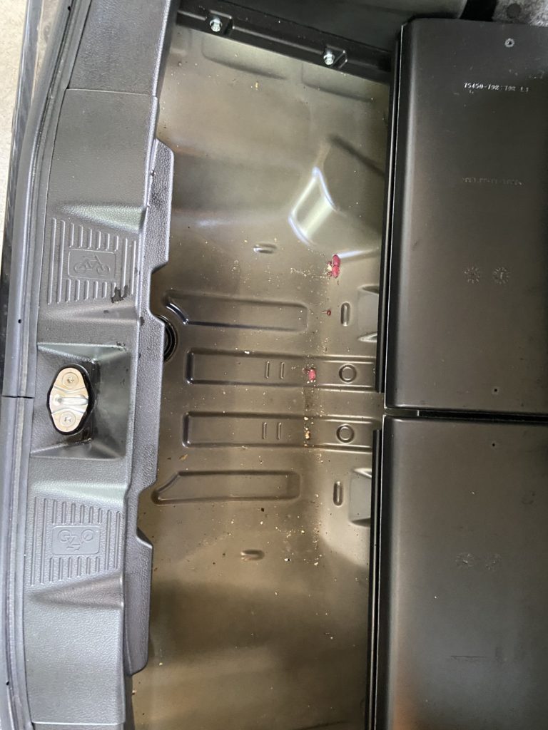 スズキ スペーシアカスタム ルームクリーニング施工事例のご紹介