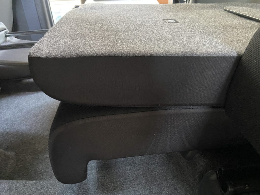 スズキ スペーシアカスタム ルームクリーニング施工事例のご紹介