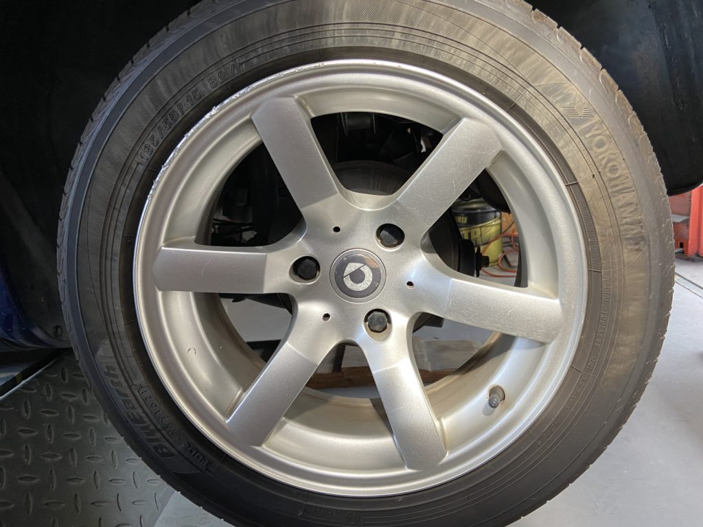 スマート ロードスター ホイールリペア施工事例のご紹介