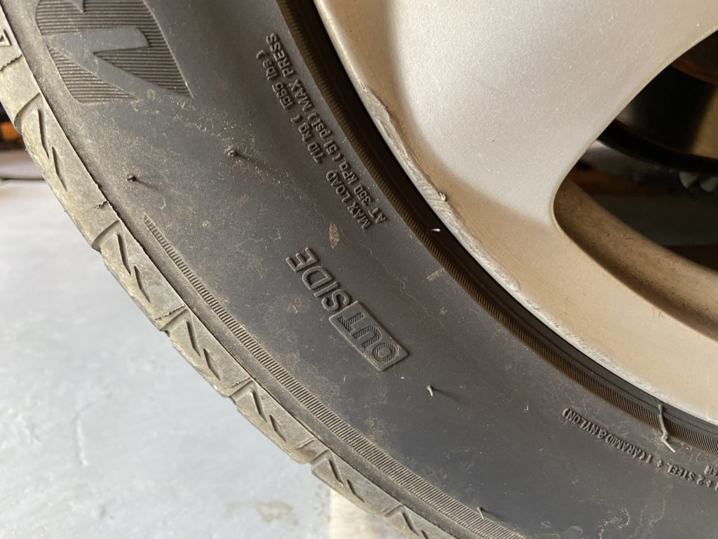 日産 スカイライン ホイールリペア施工事例のご紹介