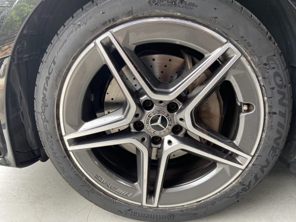 メルセデスベンツ　CLS220ｄ　ホイールリペア施工事例のご紹介