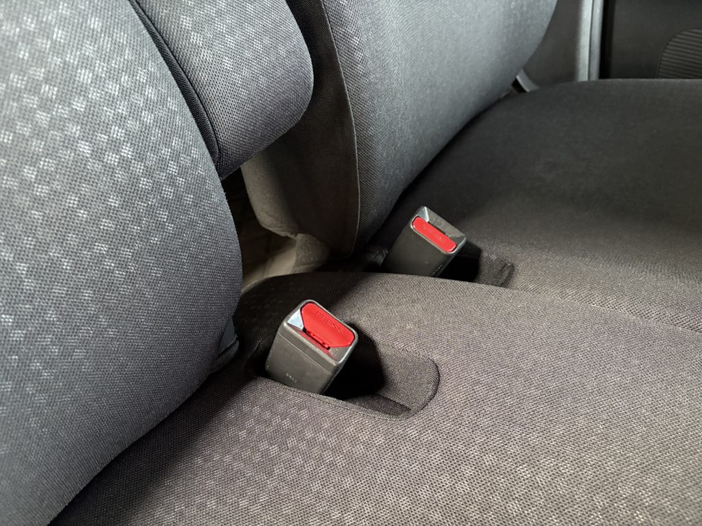 ホンダ　N-BOXカスタム　ルームクリーニング施工事例のご紹介