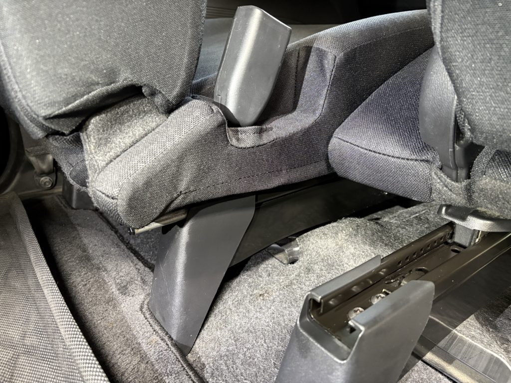 ホンダ　N-BOXカスタム　ルームクリーニング施工事例のご紹介