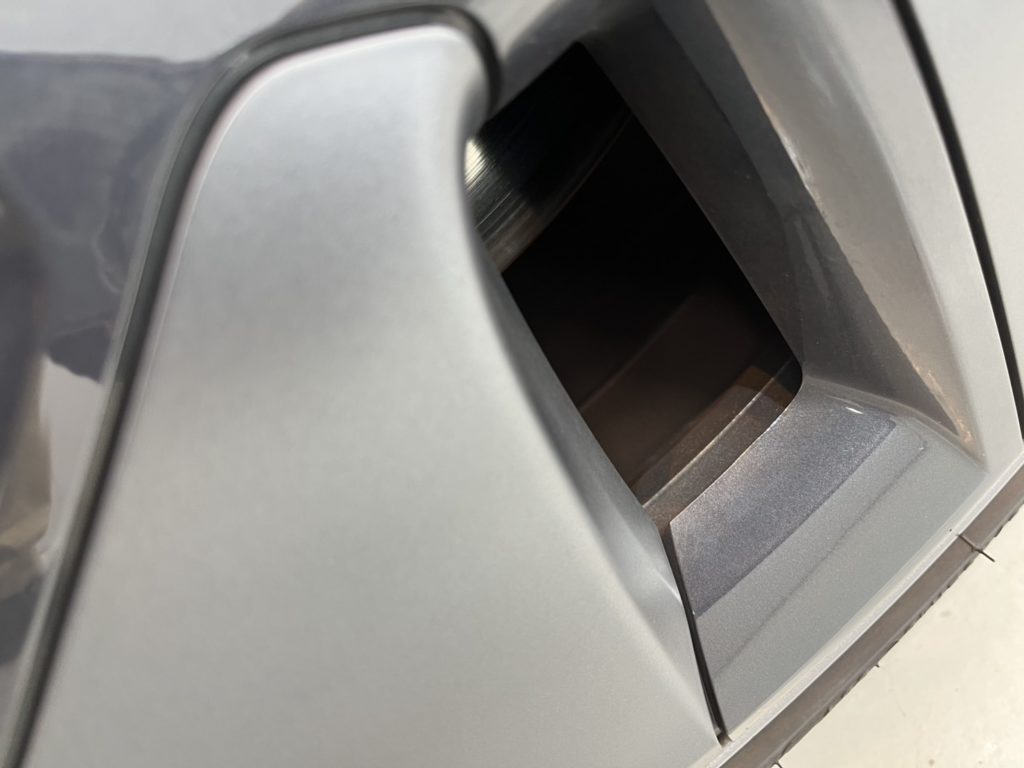 テスラ モデル3 FEYNLABコーティング CERAMIC by Paul Dalton コーティング施工事例のご紹介。