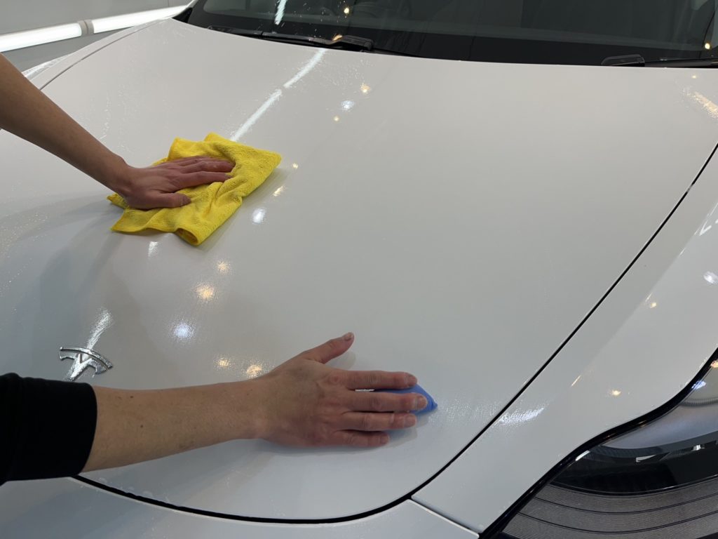 テスラ モデル3 FEYNLABコーティング CERAMIC by Paul Dalton コーティング施工事例のご紹介。