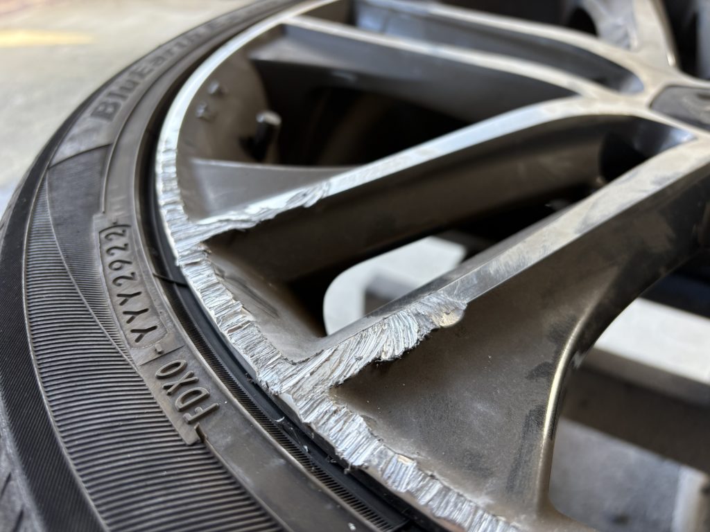 モデリスタ　ホイールリペア施工事例のご紹介