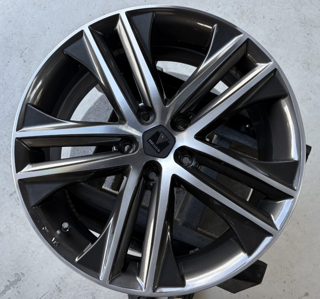 モデリスタ　ホイールリペア施工事例のご紹介