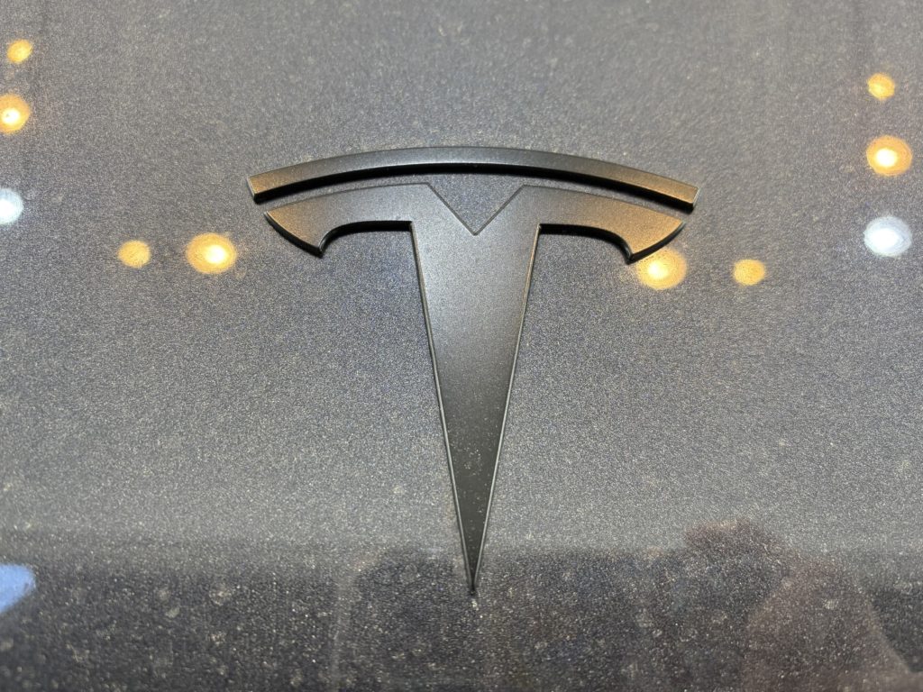 テスラ モデル3 FEYNLABコーティング CERAMIC by Paul Dalton コーティング施工事例のご紹介。