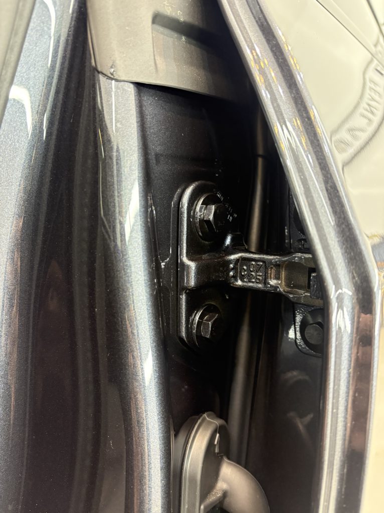 テスラ モデル3 FEYNLABコーティング CERAMIC by Paul Dalton コーティング施工事例のご紹介。