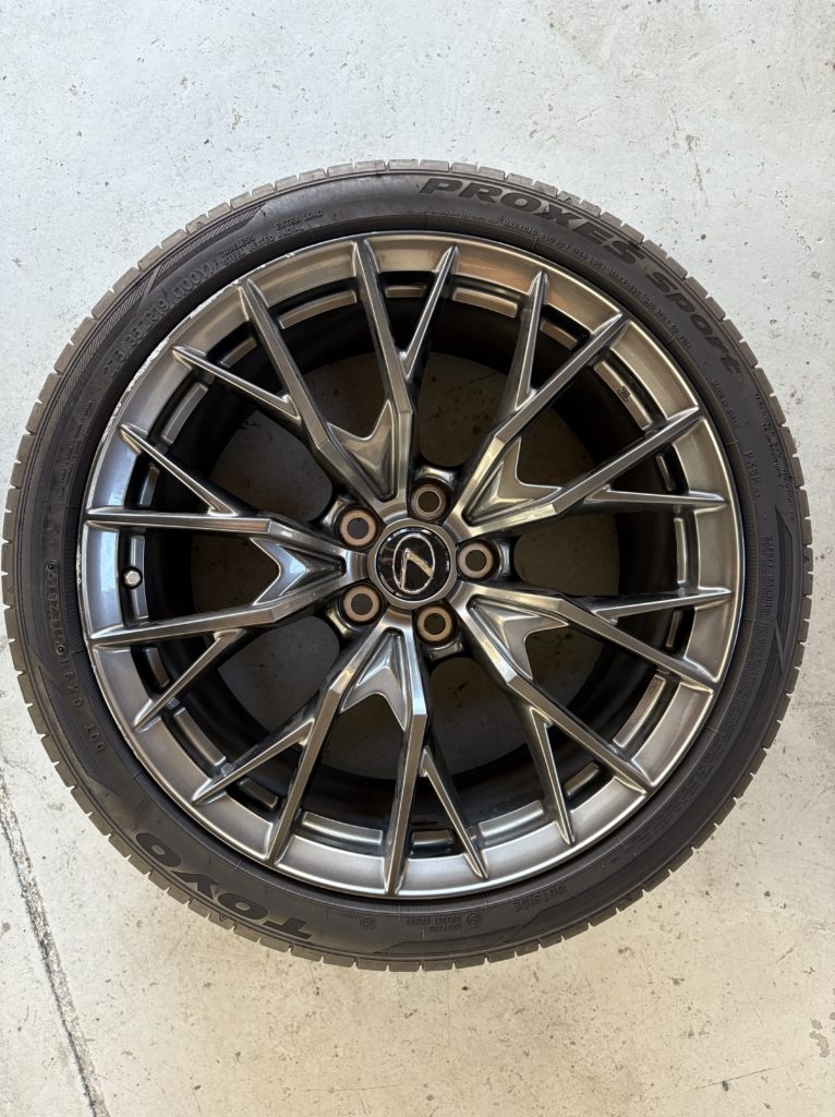 レクサス　ホイールリペア施工事例のご紹介