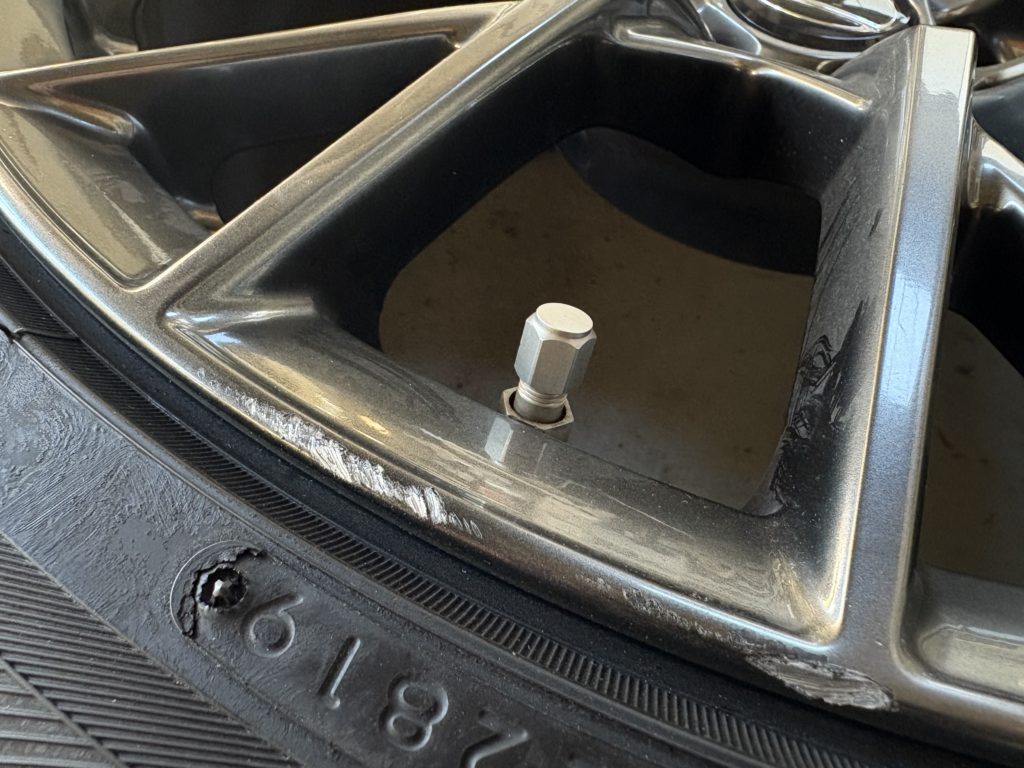 レクサス　ホイールリペア施工事例のご紹介