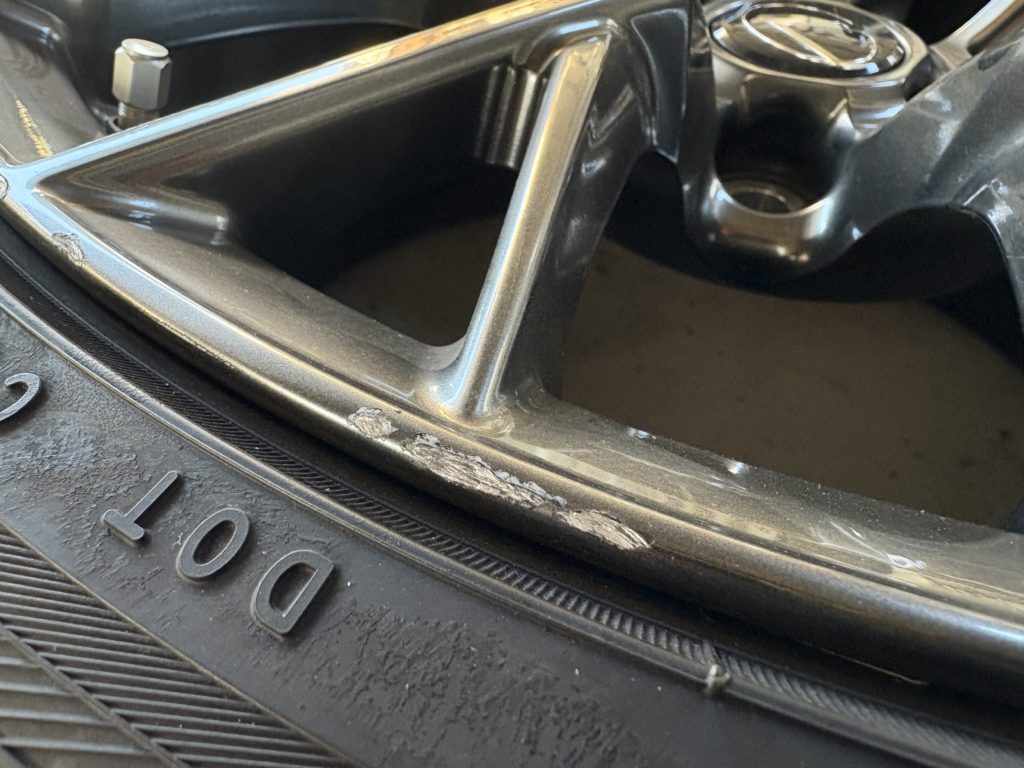 レクサス　ホイールリペア施工事例のご紹介