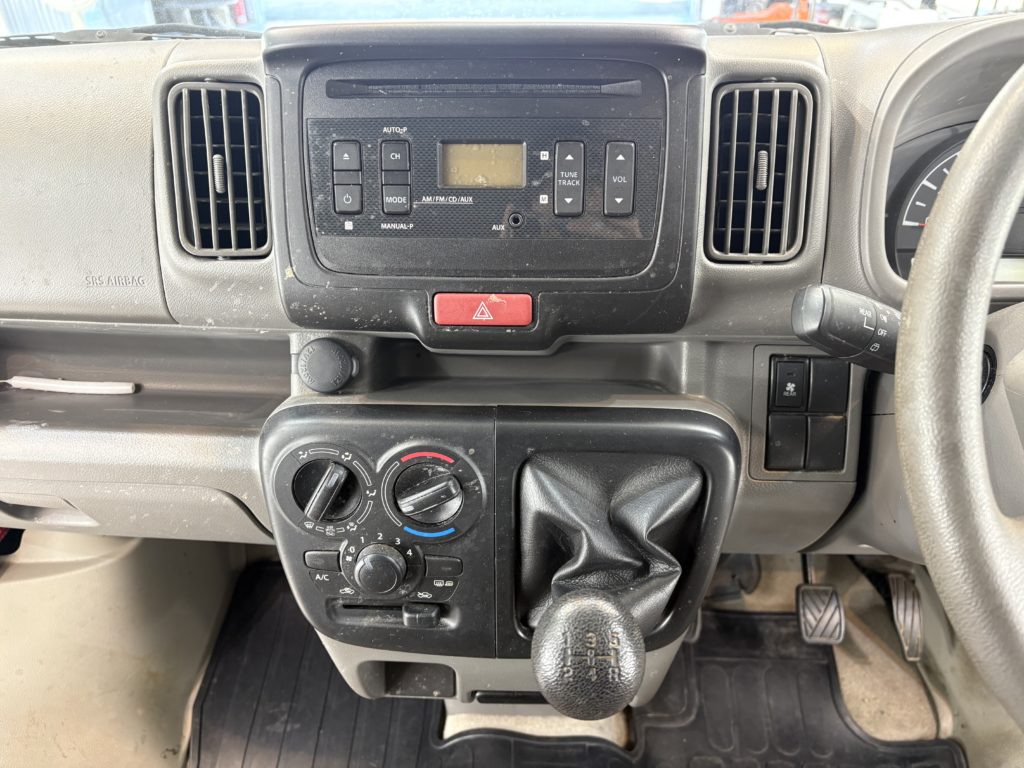 スズキ　エブリイ　ルームクリーニング施工事例のご紹介