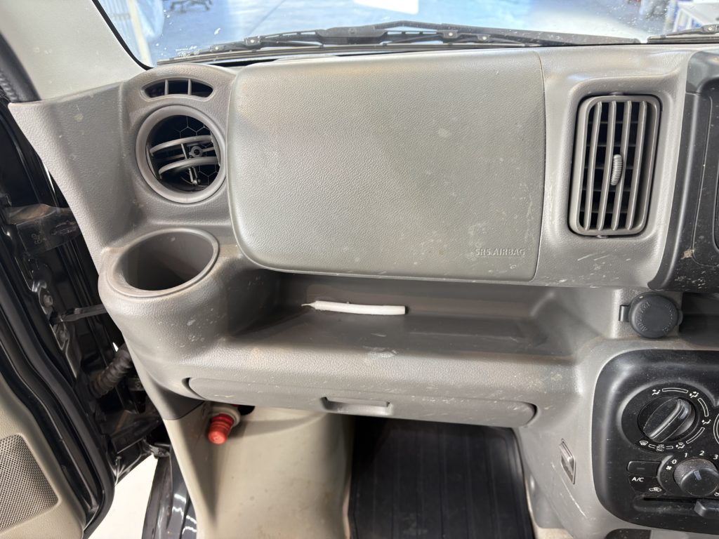 スズキ　エブリイ　ルームクリーニング施工事例のご紹介