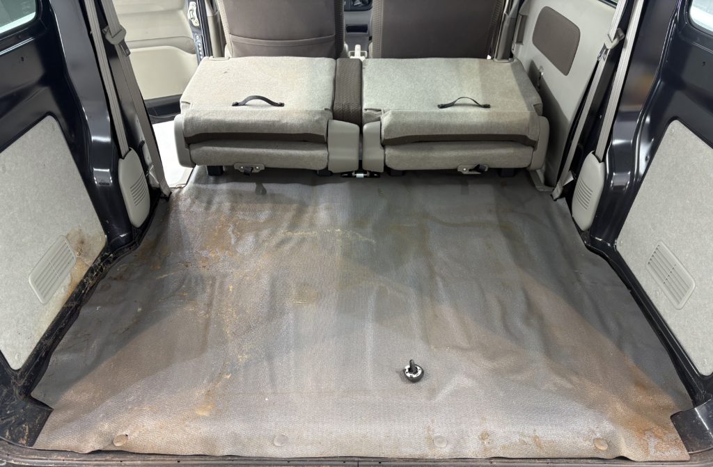 スズキ　エブリイ　ルームクリーニング施工事例のご紹介