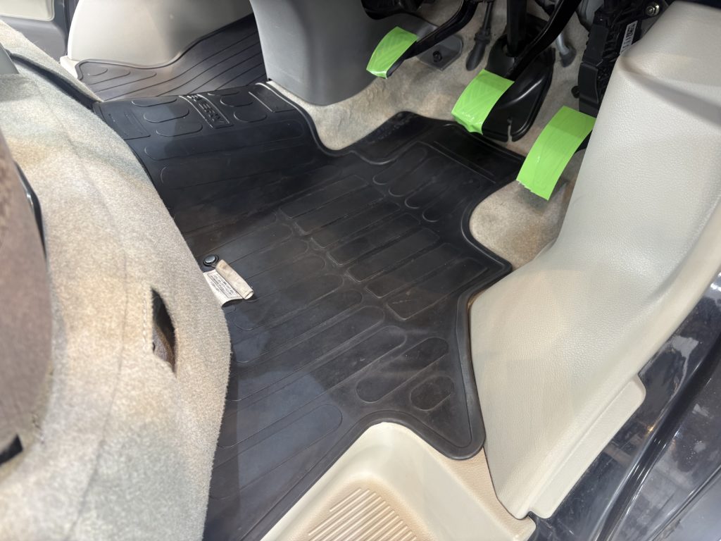 スズキ　エブリイ　ルームクリーニング施工事例のご紹介