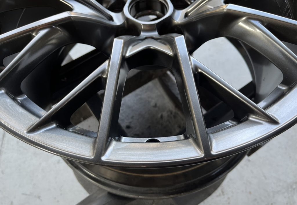 レクサス　ホイールリペア施工事例のご紹介