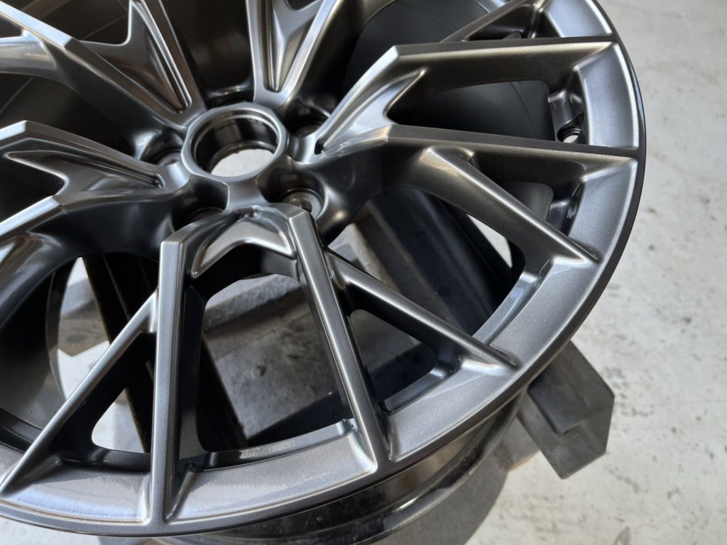 レクサス　ホイールリペア施工事例のご紹介