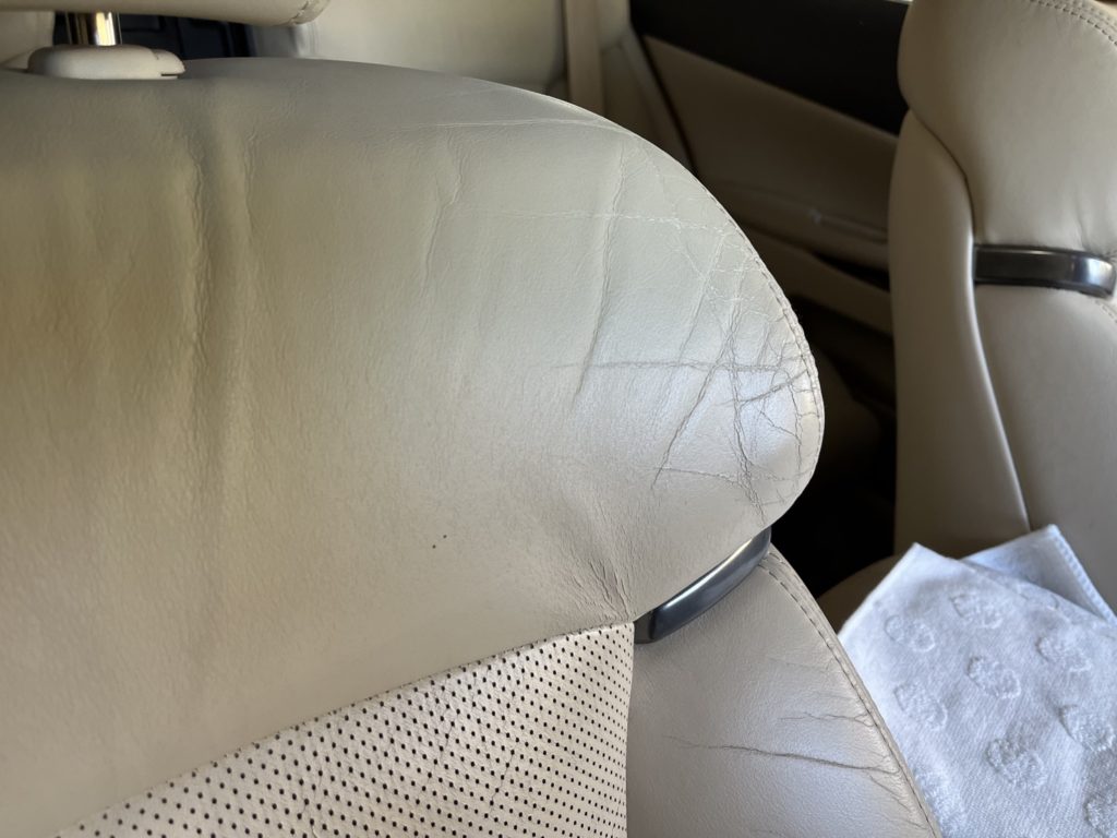 レクサス　GS350　レザーシートリペア施工事例のご紹介